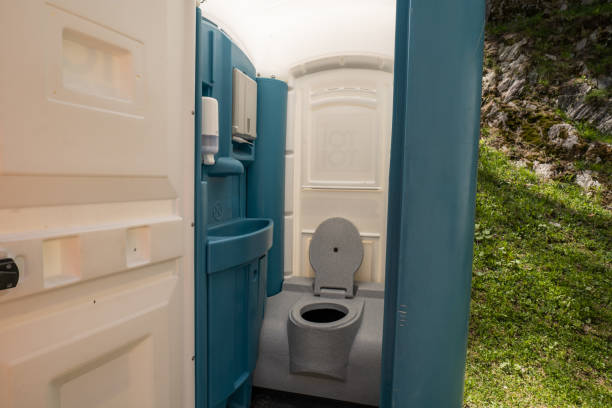 Best Construction site porta potty rental  in Portage, WI